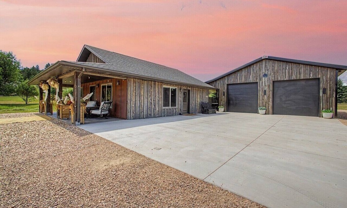 Sturgis House | 14A Getaway