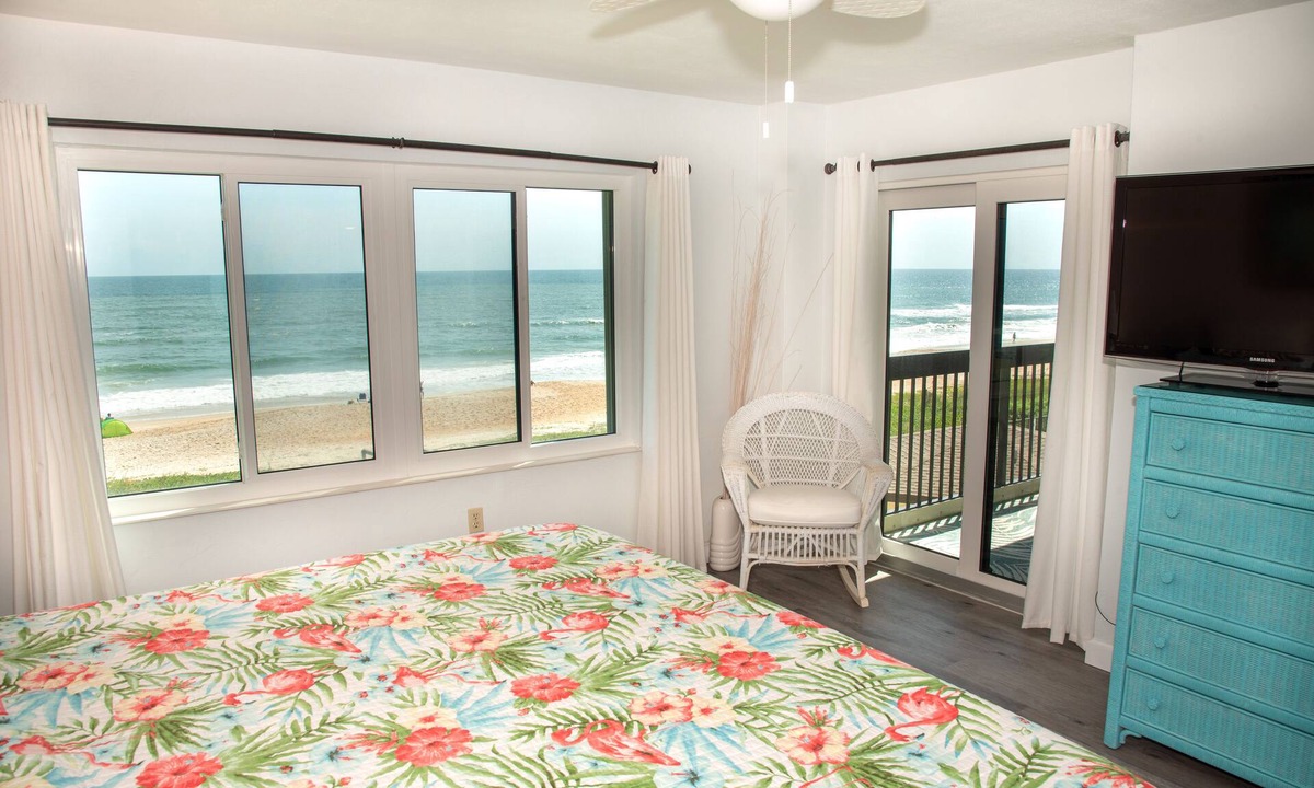 Ormond-by-the-Sea Condo | 1860 SqFt of AMAZING ocean views from every room-3 full bath-private work space!