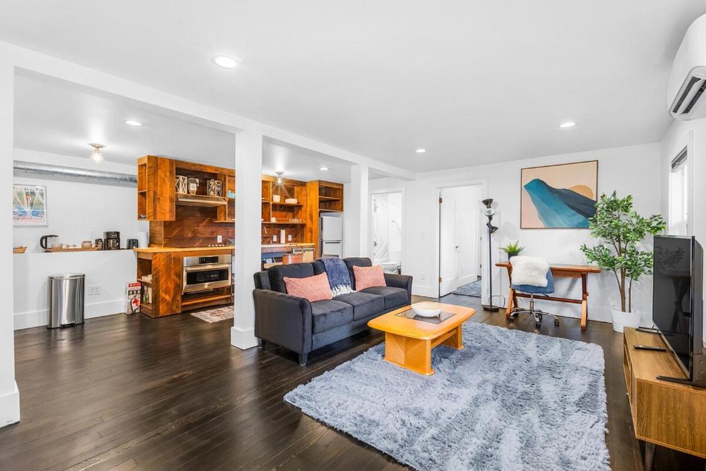 North Beacon Hill Apartment | 1BR Tranquil Haven in Beacon Hill