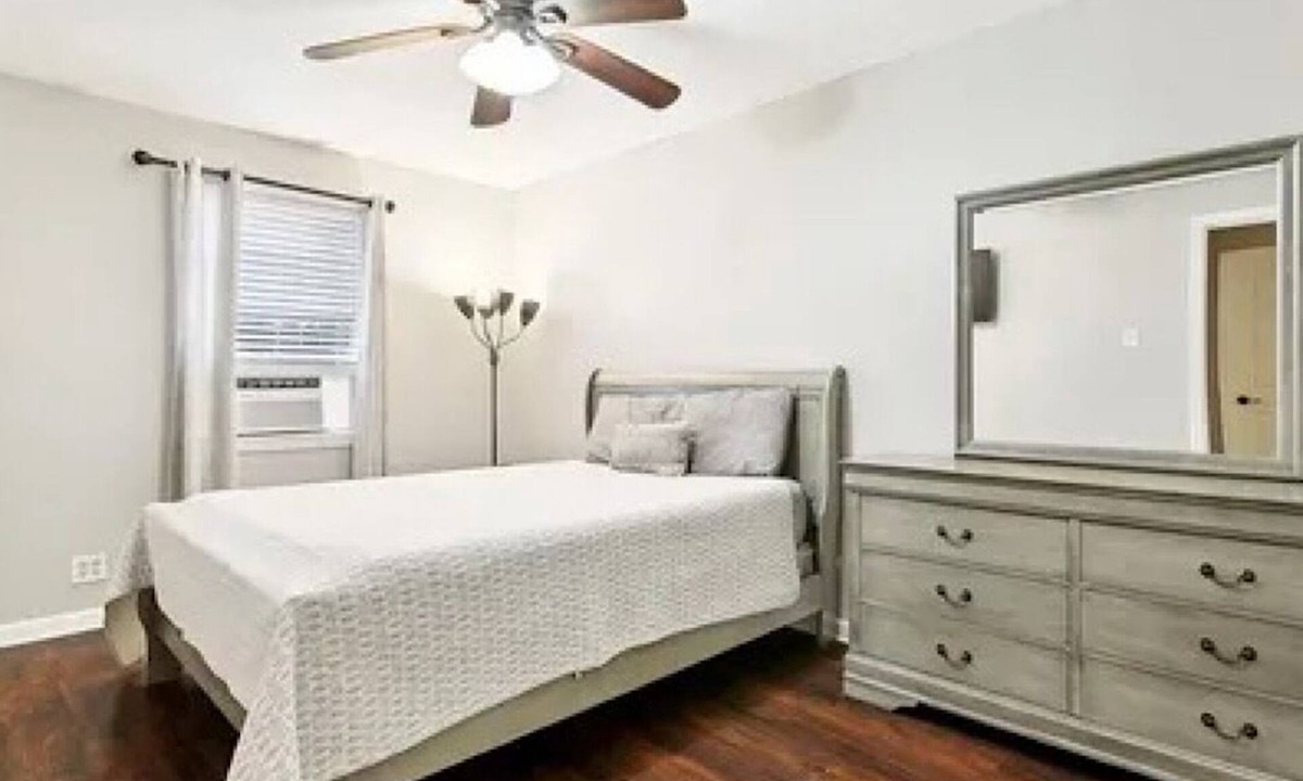 Treme Condo | 2 bed condo - 1 block to Quarter. Very walkable.