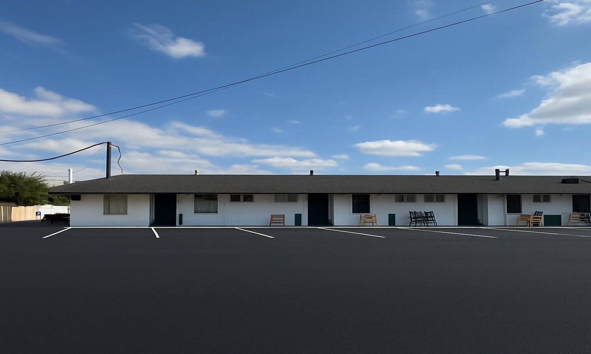 Colorado City Apartment | 2 Double Beds Non-Smoking