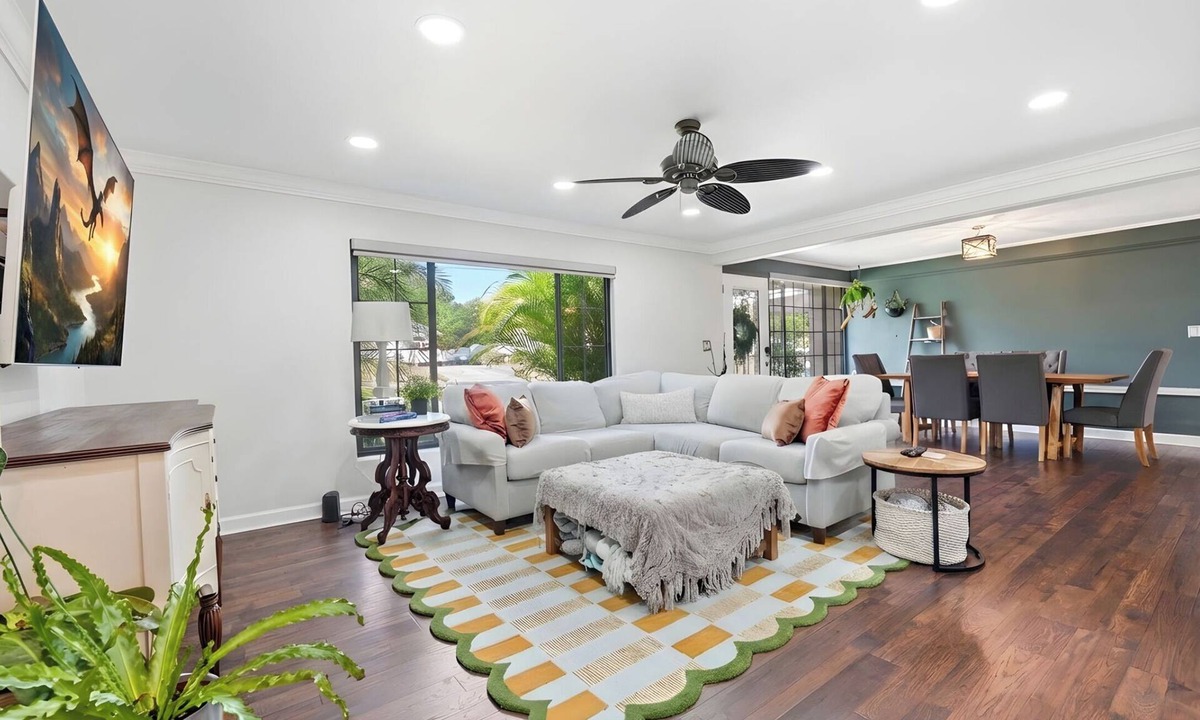 Mount Dora House | 3 Mins to Downtown Mount Dora~Spacious~Renovated