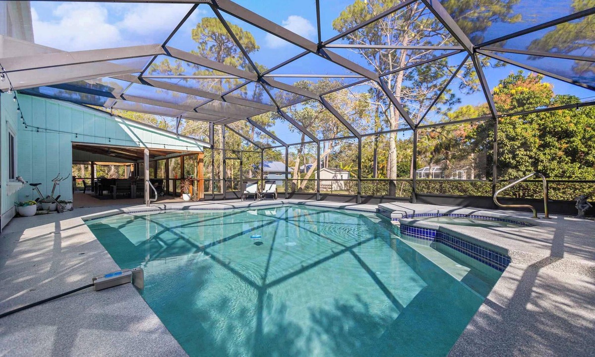 Vero Beach South House | 4BR Vero Beach Pool Home w/Game Room & Lanai