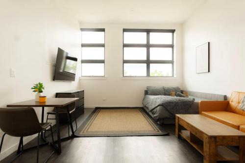 Washington Apartment | Above The Roots - Elegant and Bright Studio Stay