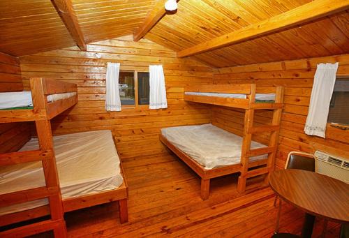 Marquette County Resort | Arrowhead Camping Resort Cabin 1