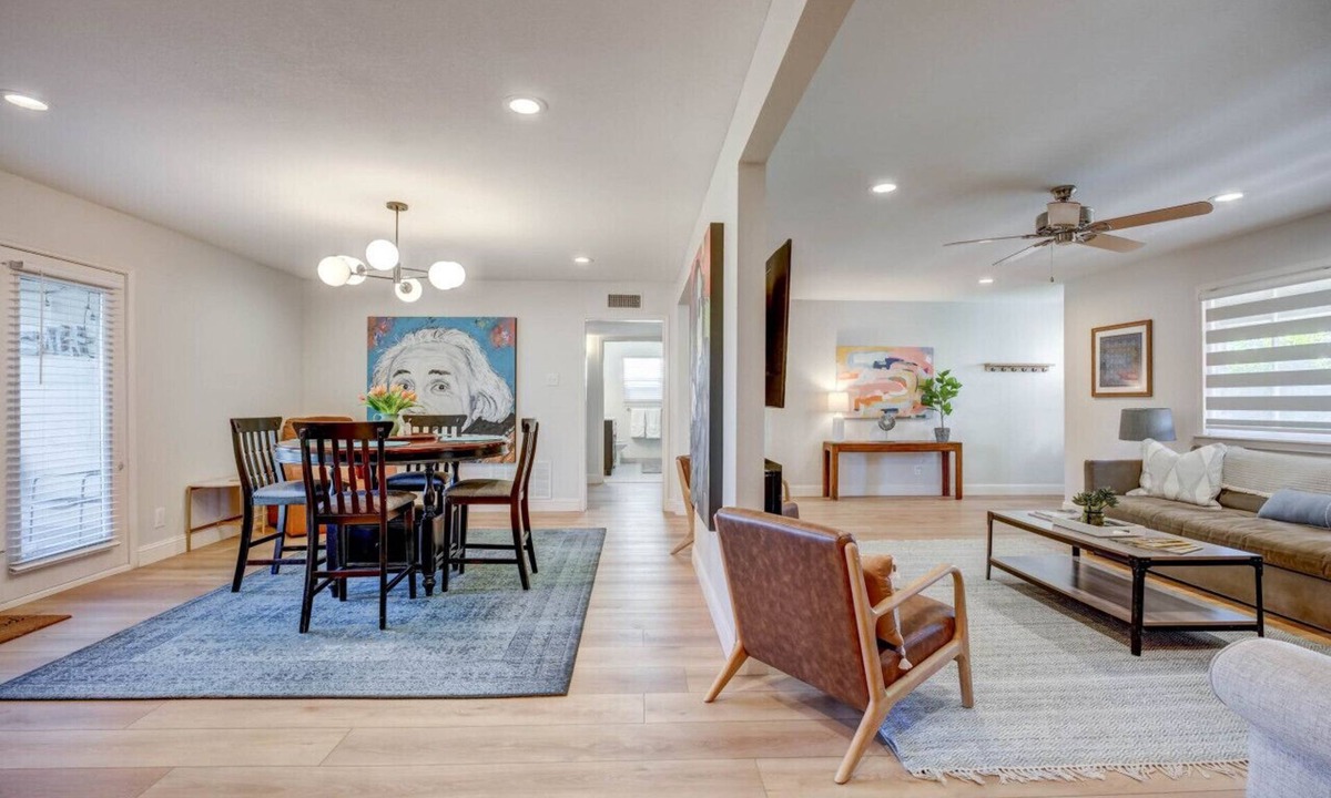 Lubbock House | Artistic Escape - 2BR/2Bath - Dog Friendly