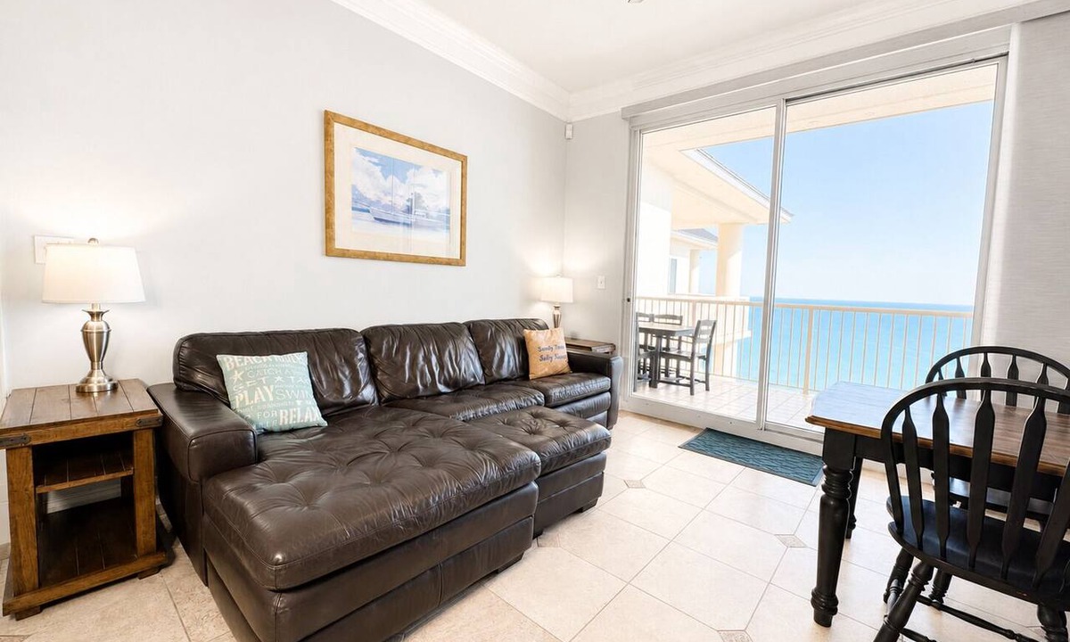 Fort Morgan Condo | Avalon Penthouse 3- Direct Gulf View - King/Queen/TwinXL over Queen bunk