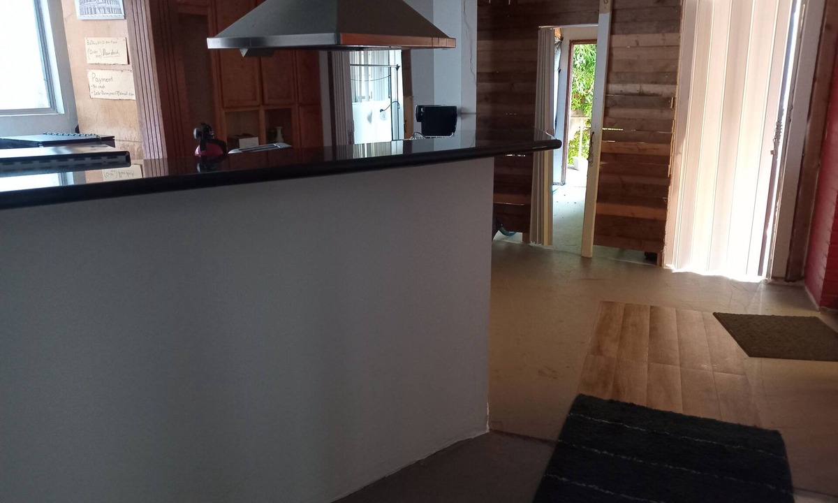 Crenshaw Bed & Breakfast | Baldwin Hills Bed and Breakfast