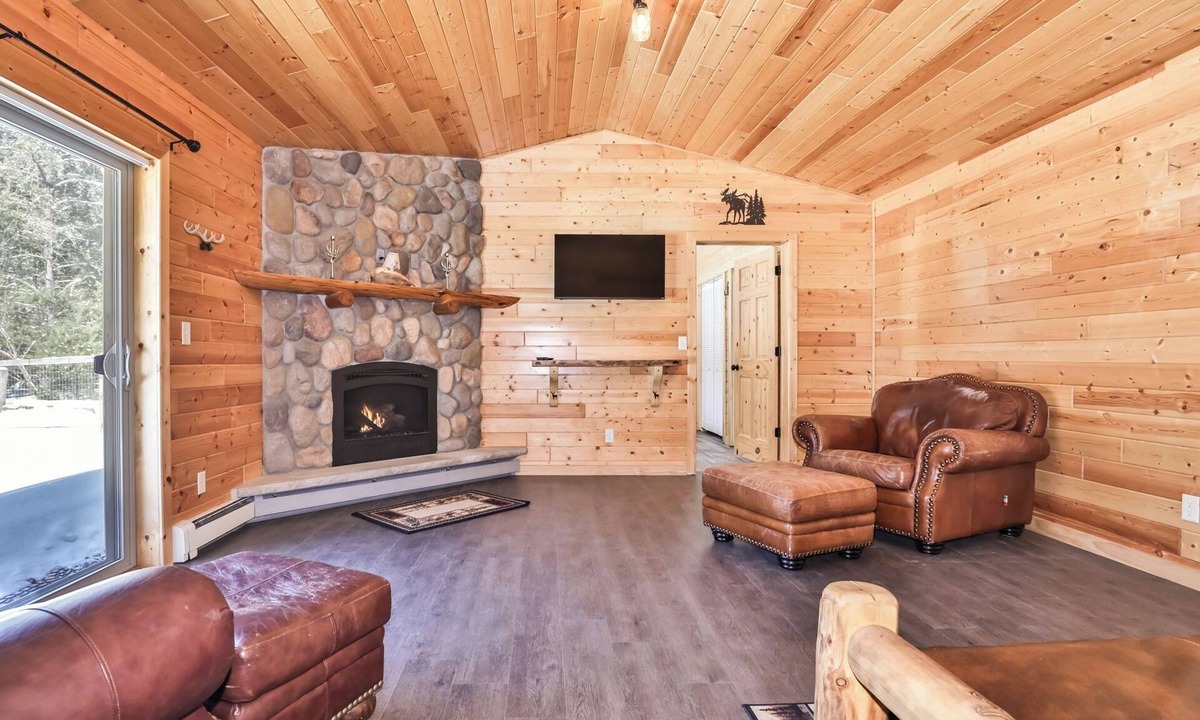 Arbor Vitae Cabin | Barndominium Cabin Northwoods close to SLOs