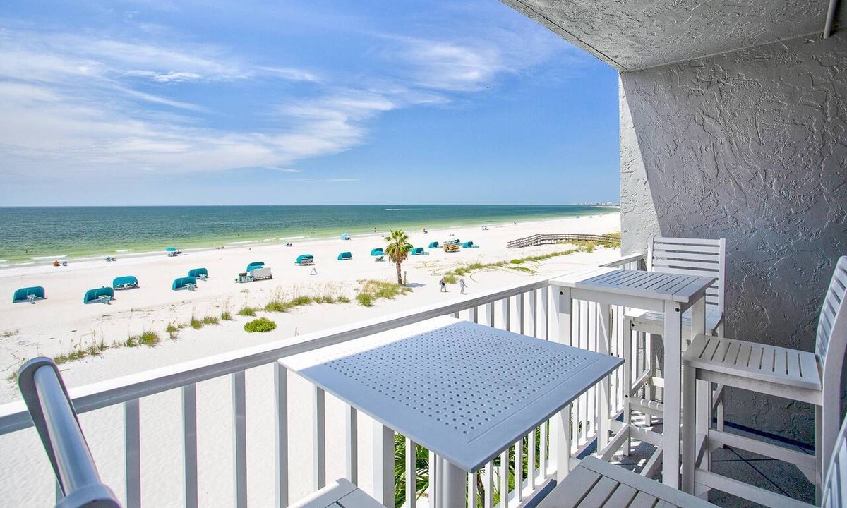 Treasure Island Condo | Beachfront Studio Condo. Heated Pool. Perfect Views From Private Balcony.