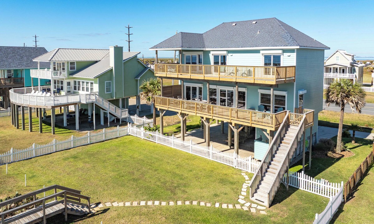Miramar House | Beachfront w/Dune Walkover, Gulf Views from Every Room, Large Patio