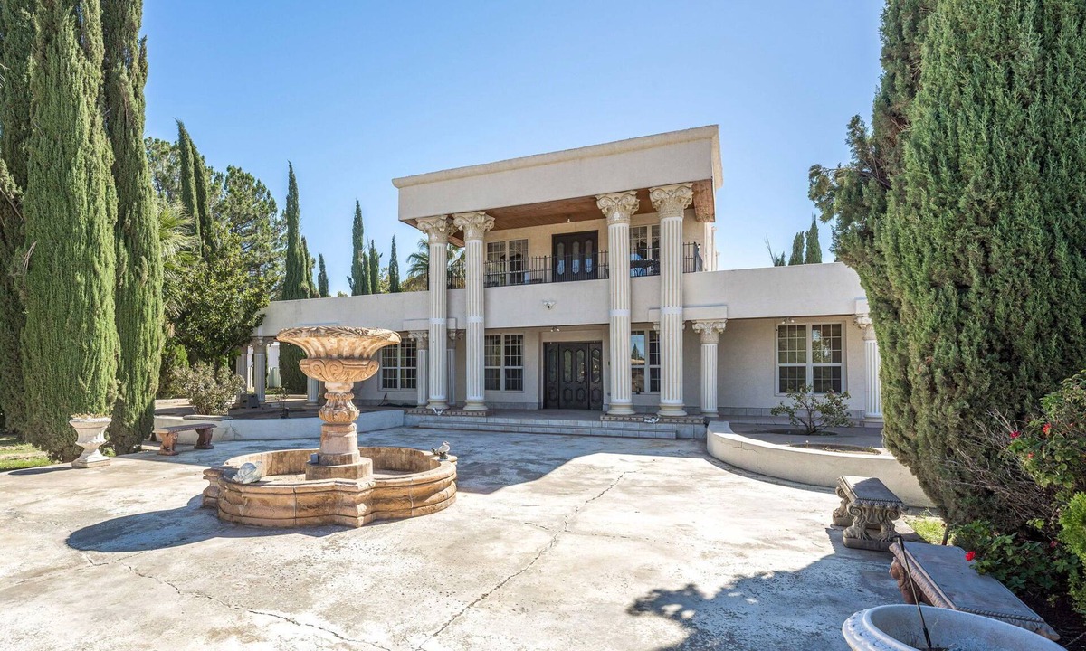 Mesilla Park House | Beautiful Mediterranean Home in Mesilla Park