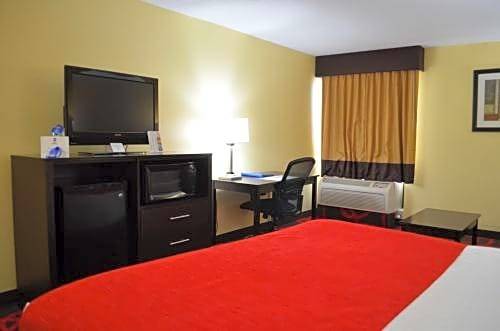 Richmond Hotel | Best Western Classic Inn