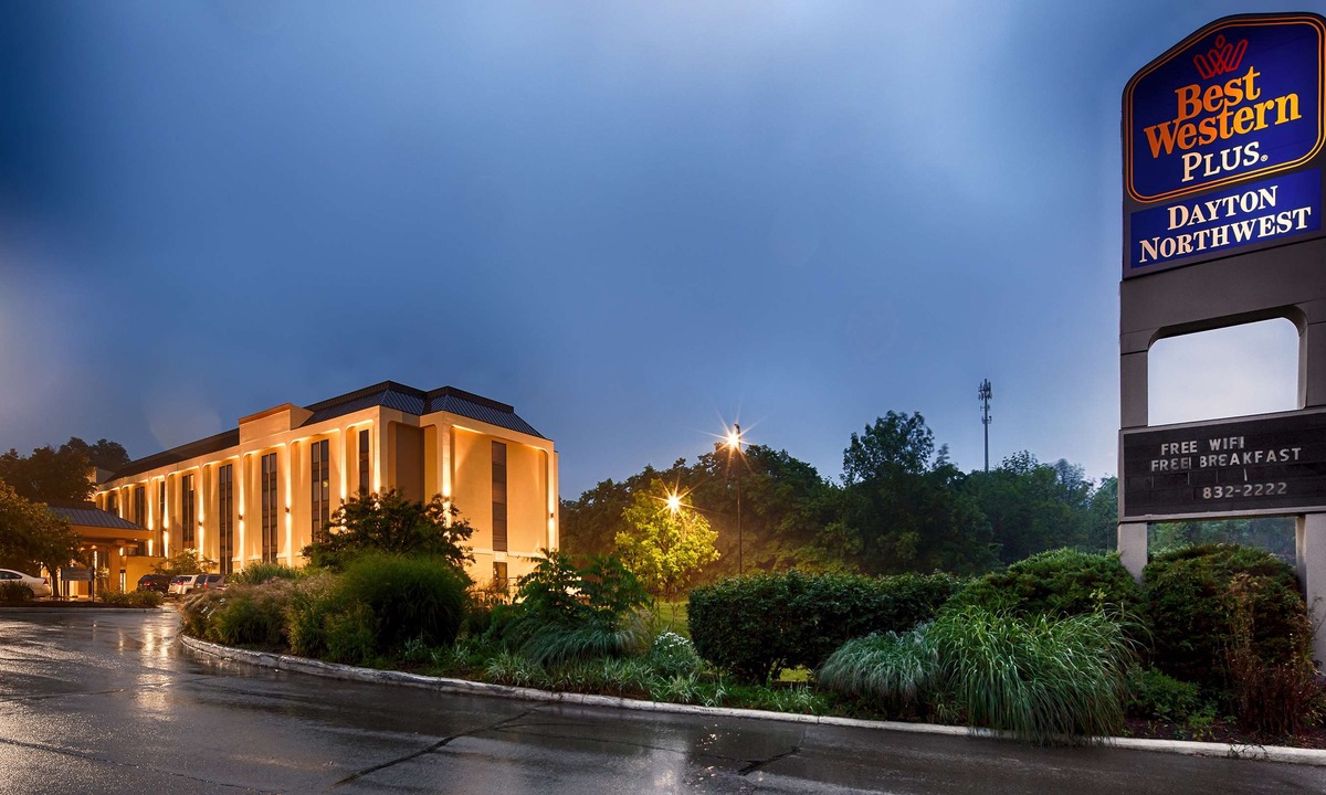 Englewood Hotel | Best Western Plus Dayton Northwest