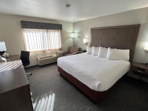 Appleton Hotel | Best Western Plus Paper Valley Hotel