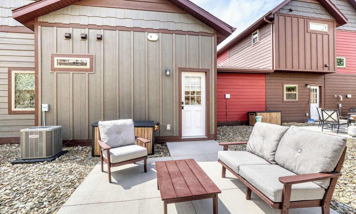 Rockerville Condo | Black Hills Hub with King Bed-Minutes from Mt. Rushmore