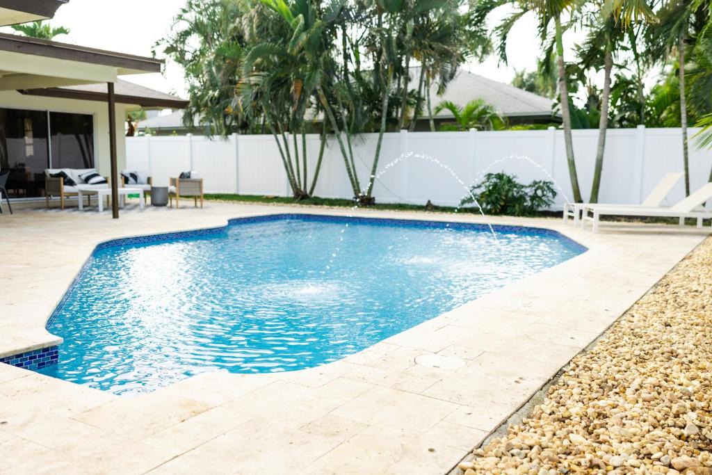 Boynton Beach House | Blu Sky Villa