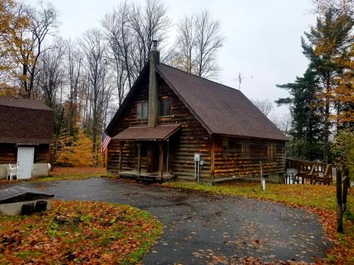 Steuben House | Boot Lake Retreat Cabin