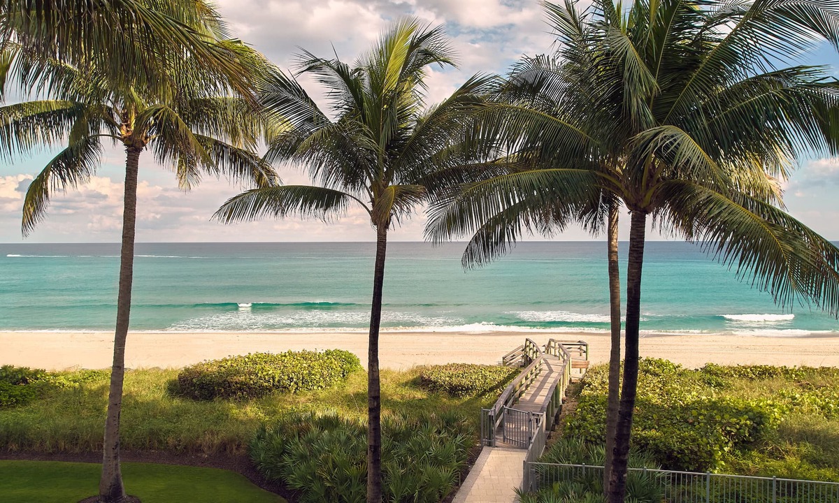 Boca Raton Hotel | Bungalows at The Boca Raton