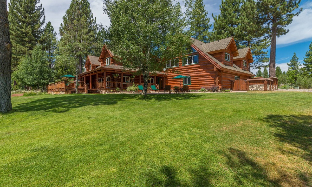 Valley Ranch House | C & C Lodge