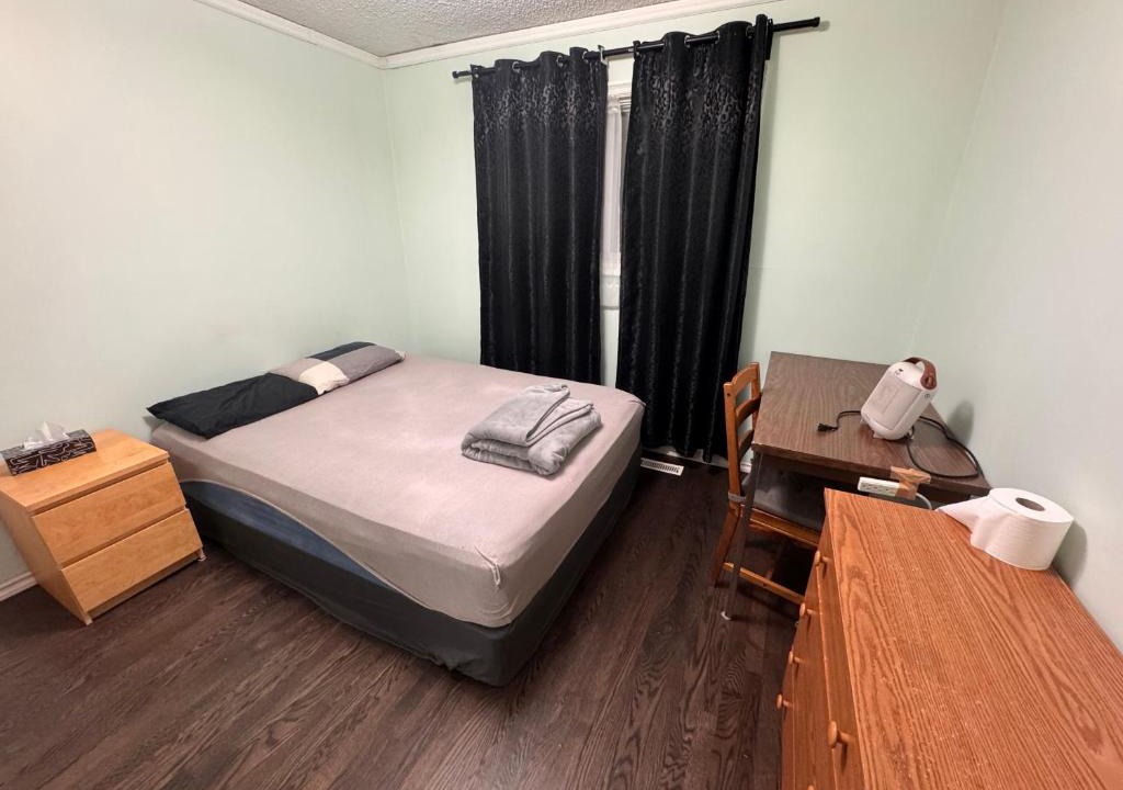 Marlborough House | Calgary Mini Haven
