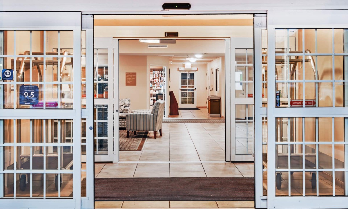Northeast El Paso Hotel | Candlewood Suites El Paso North by IHG
