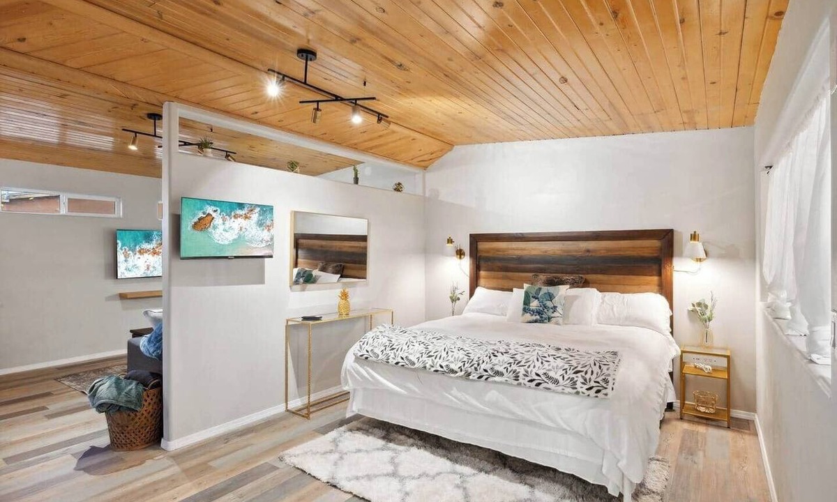 Albuquerque Apartment | Casita-Abeja North Valley
