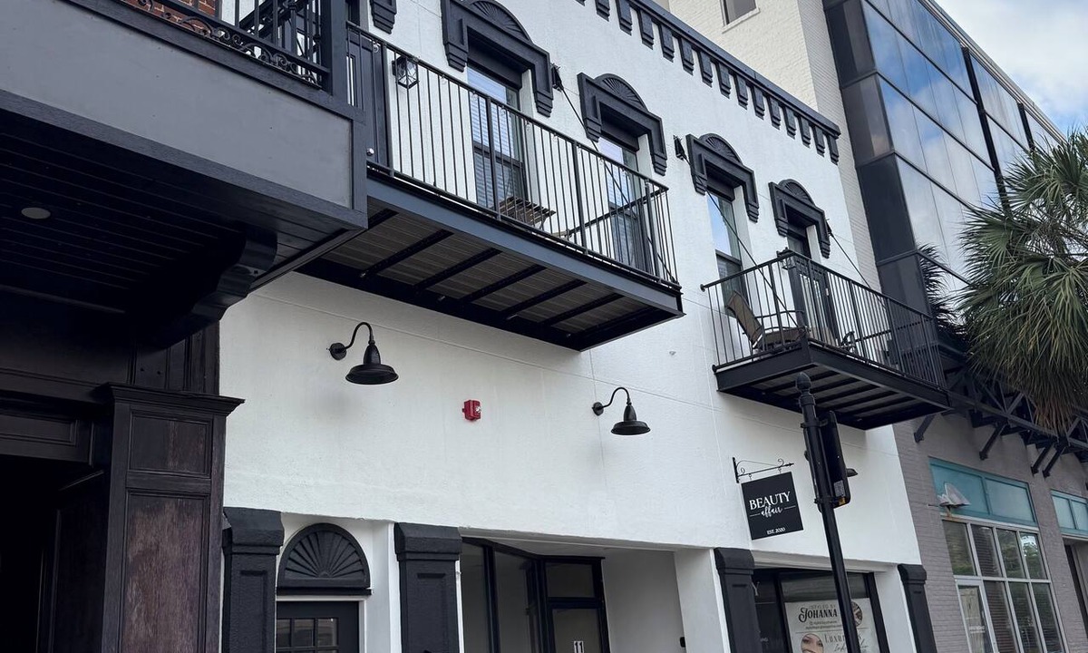 Historic Downtown Apartment | Charming 1-bedroom apartment with AC, WiFi in Downtown Ocala