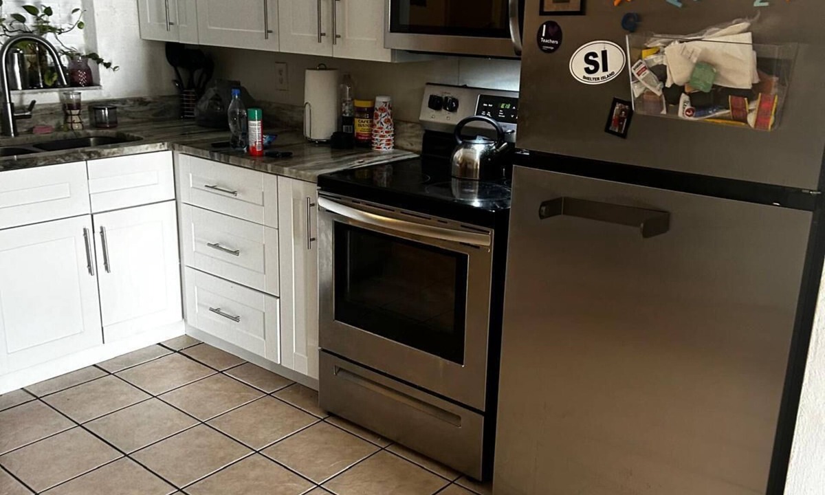 River Park House | Charming 2-bedroom house in awesome Port St. Lucie with AC