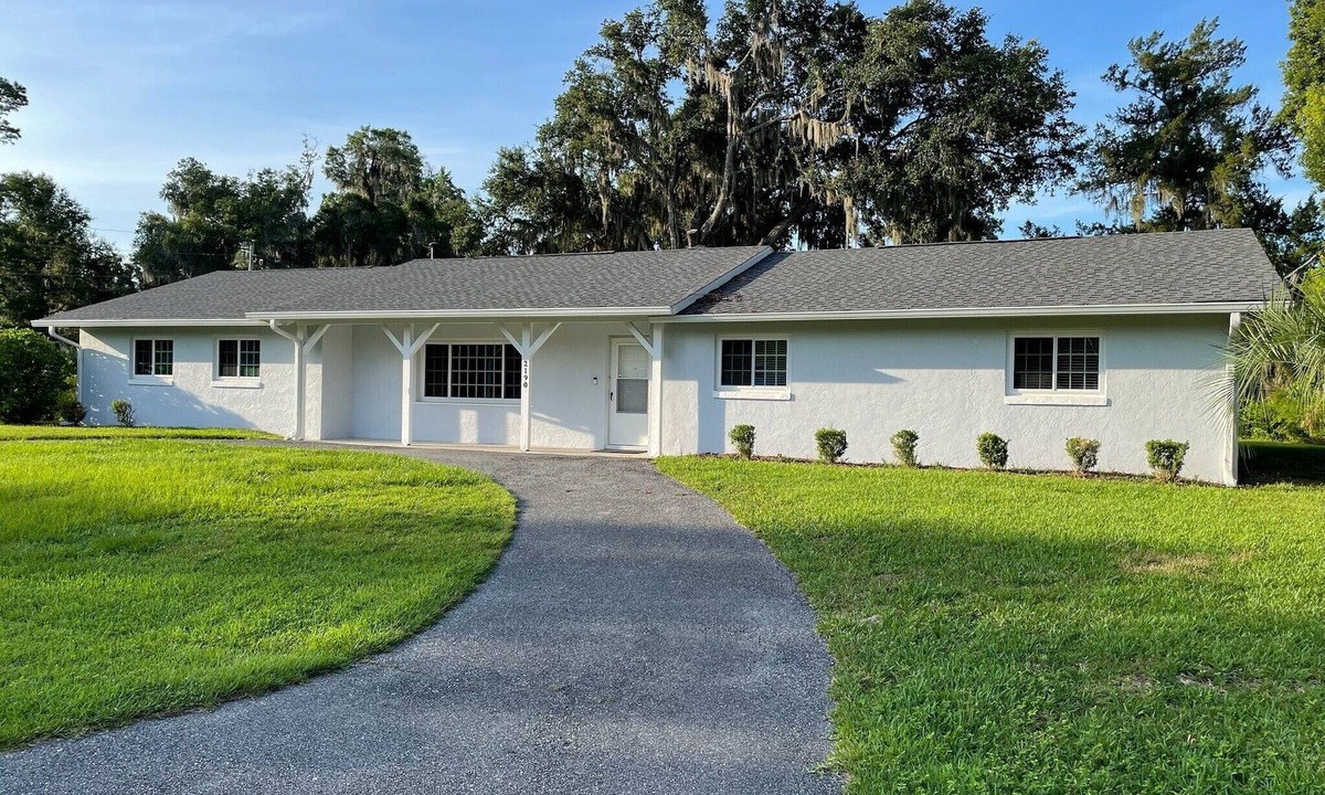 Ocala House | Charming 3-bedroom house in fabulous Ocala, easy access to WEC and Downtown