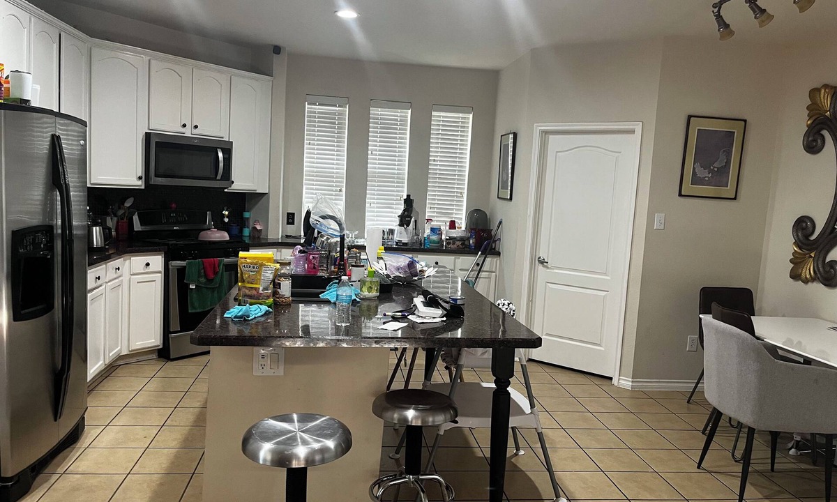 Aubrey House | Charming 4-bedroom house in lovely Savannah! Savor Savannah
