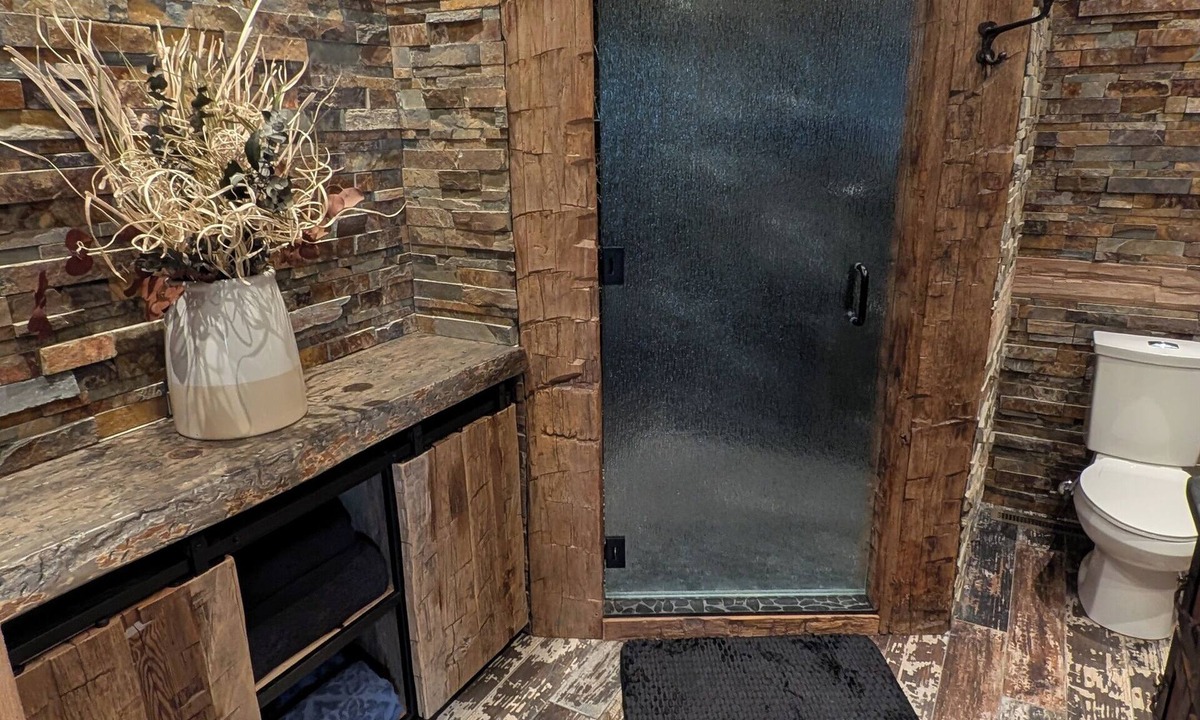 Westby House | Charming barndo in the beautiful driftless