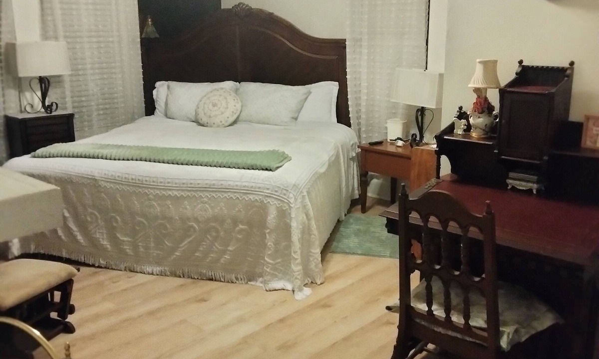Ruston Bed & Breakfast | Charming bed & breakfast in soothing Ruston spirit. Near Tech and Sports complex