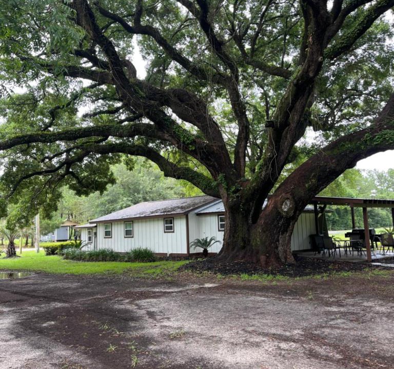 Bon Secour Villa | Charming Oak