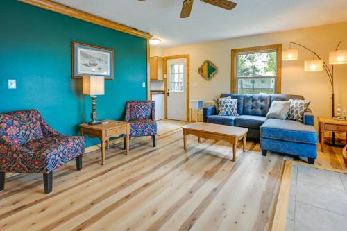 Mindoro House | Charming Rockland Retreat w/Deck & Grill!