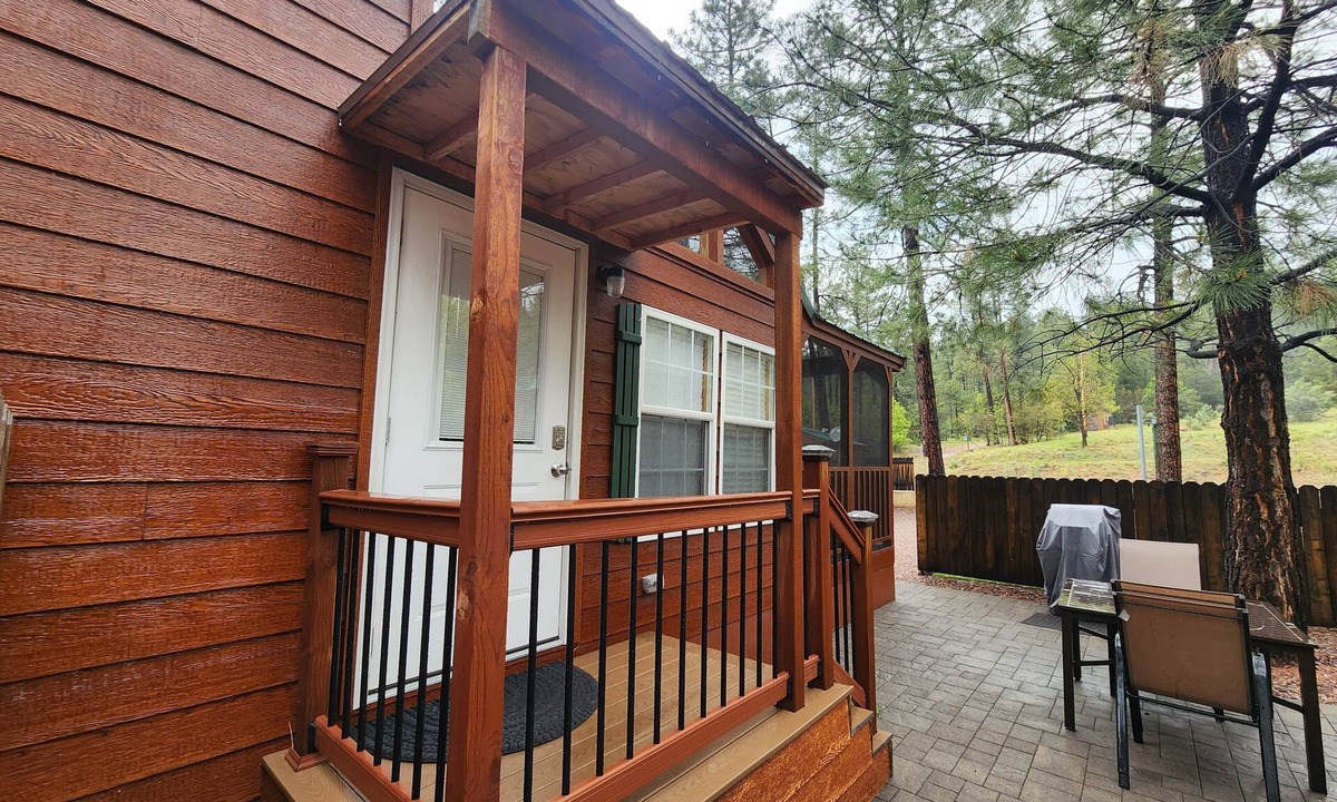 Christopher Creek Cabin | Christopher Creek Cabins - Cabin 10
