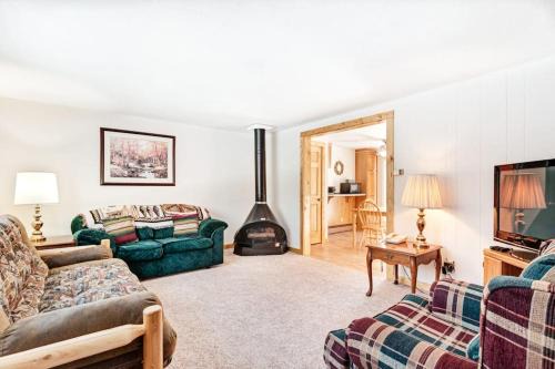 Eagle River House | Cleerwood Village #269