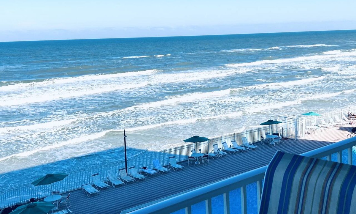 South Peninsula Historic District Condo | Coastal Waters ~ One Bedroom Oceanfront Condo