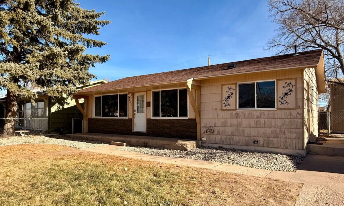 Cheyenne House | Comfortable Family Getaway!