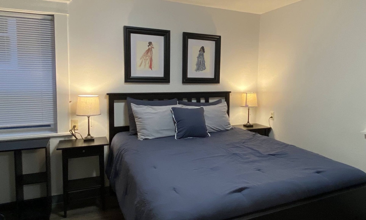 Yesler Terrace House | Convenient downtown location to Seattle attractions #4