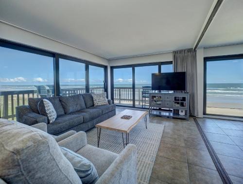 Corpus Christi Apartment | Corner Beachfront Condo with 270 Degree Gulf View and Wrap Around Balcony on Whitecap Beach Heated Pool Island House Unit 209