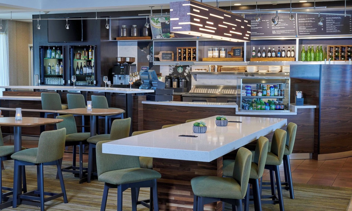 Indianapolis Hotel | Courtyard by Marriott Indianapolis Castleton