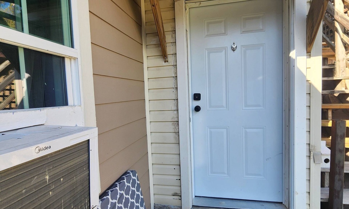 Saginaw Apartment | Cozy 1-bedroom apartment near Stockyards