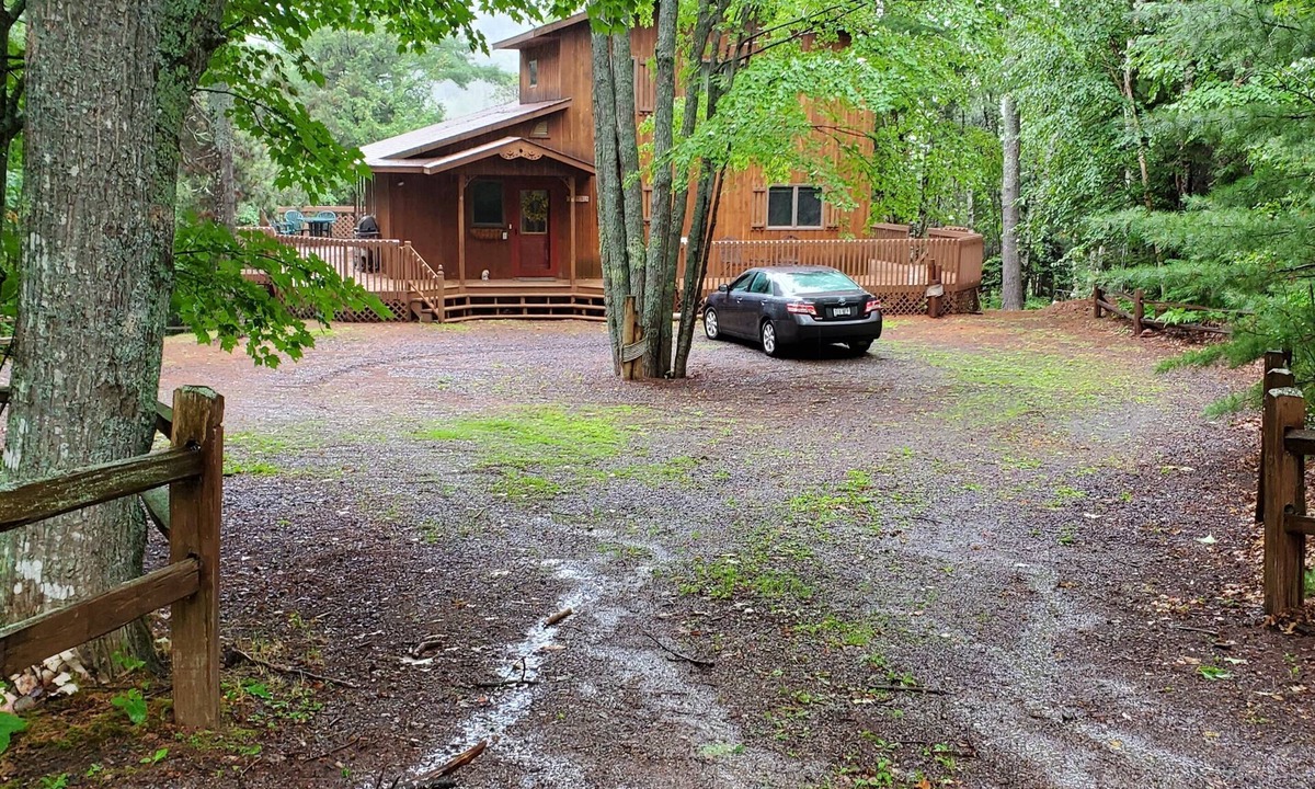 Mohawk House | Cozy Cabin on the Lake