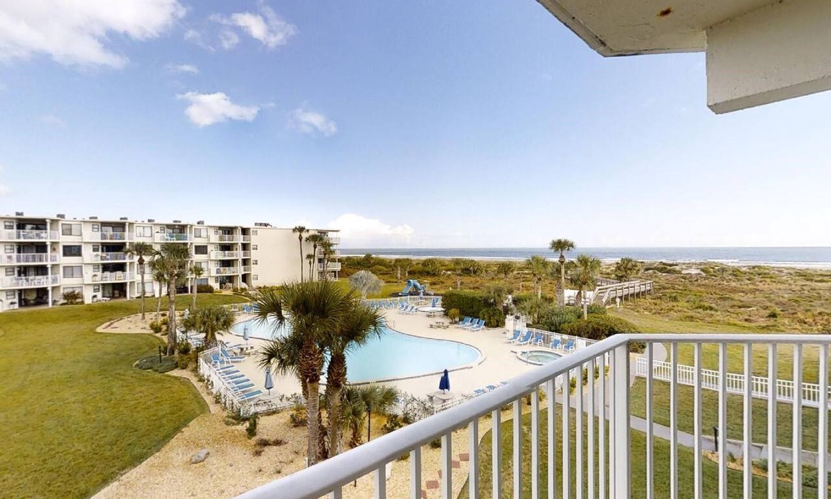 Butler Beach Condo | CR1306 - Watch the Sunrise from this 3 bedroom ocean view condo