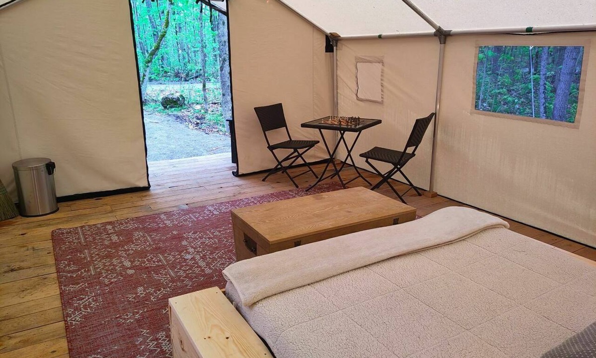 Kirkfield RV Rental | Cress Tent | Canvas Tent with Lake Access