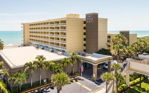 Indialantic Resort | Crowne Plaza Melbourne-Oceanfront by IHG