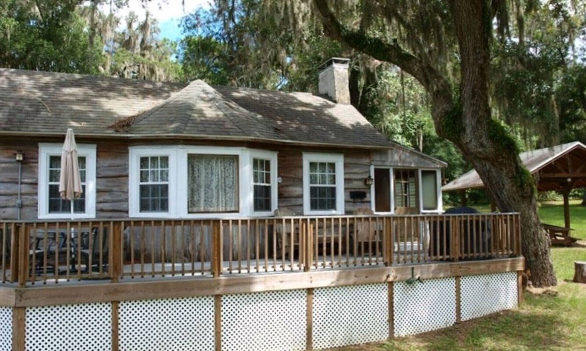 Floral City Cottage | 'Cypress House' in Floral City, Florida