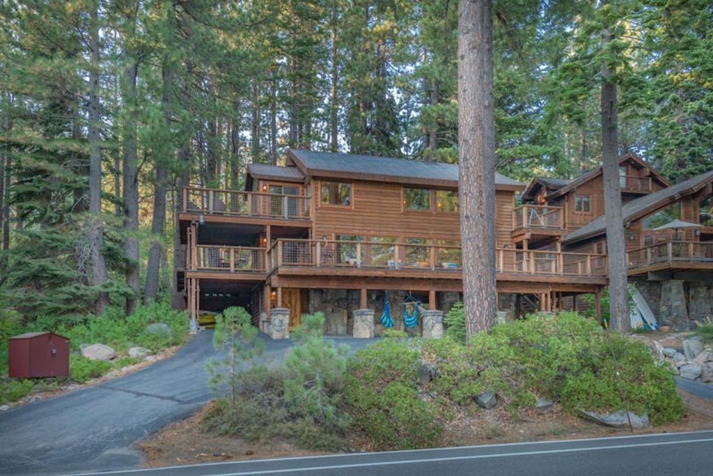 Truckee House | Dahlin's Landing by Tahoe Truckee Vacation Properties