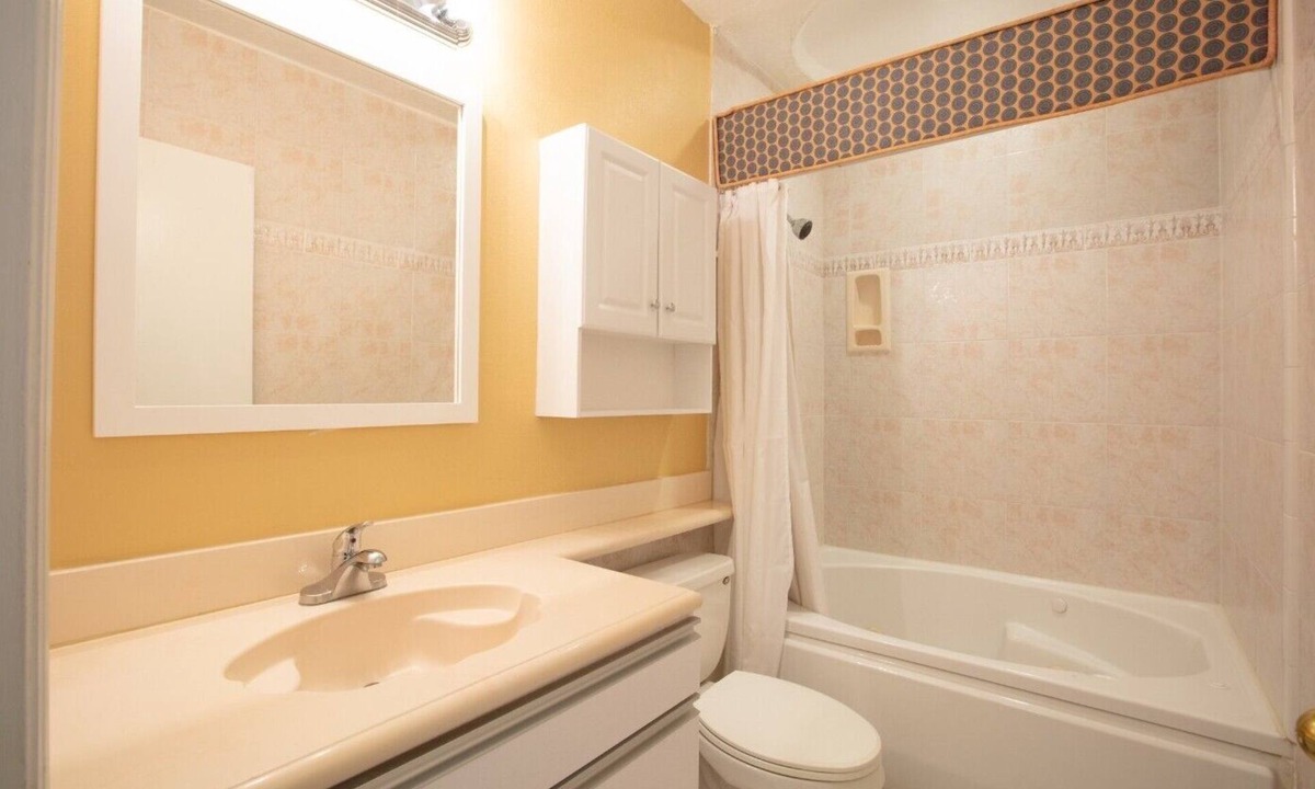 Lenox Park Villa | Daytona On The Beach. Its a Spring Fling!